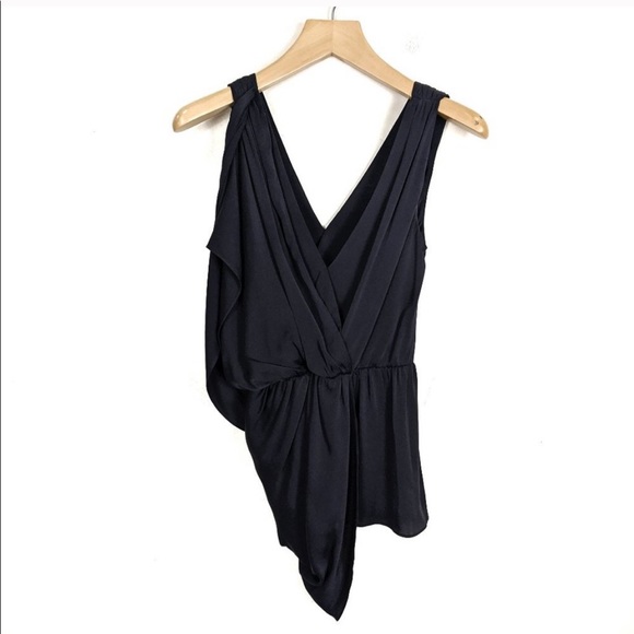 Alice + Olivia Rylee Draped Stretch Silk Top - Picture 6 of 7